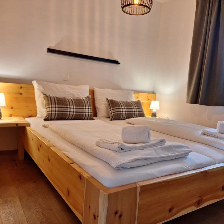 202410713482546_14.jpeg-960x720_k9kdz4