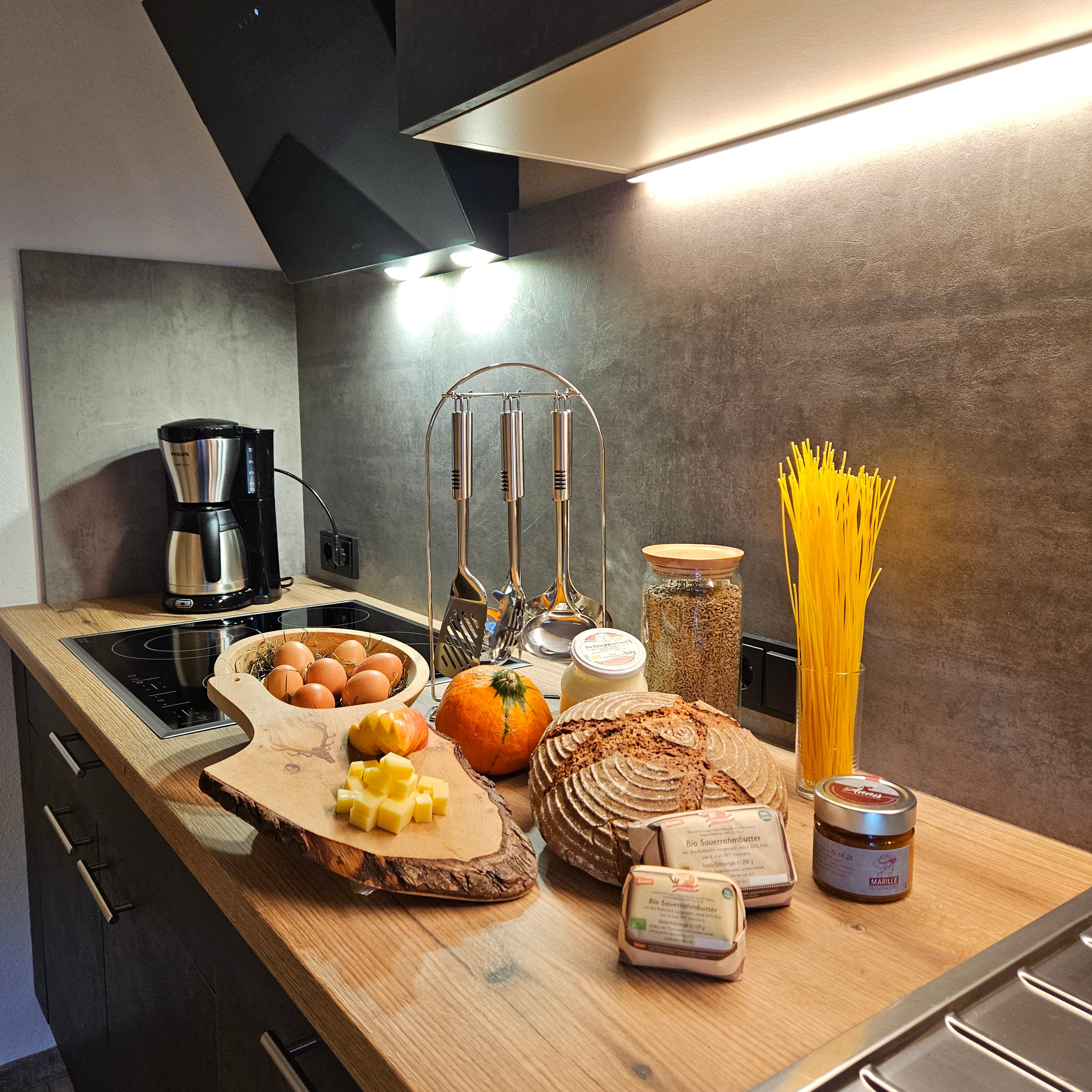 20241117_145428_hcy0wf