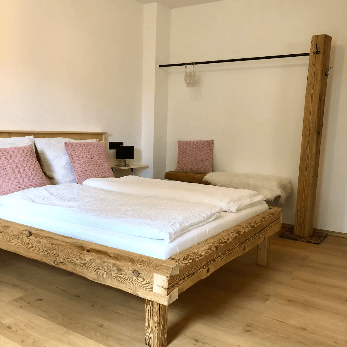 fde191cc-5267-4334-b421-f80e1166e446_dh04eh