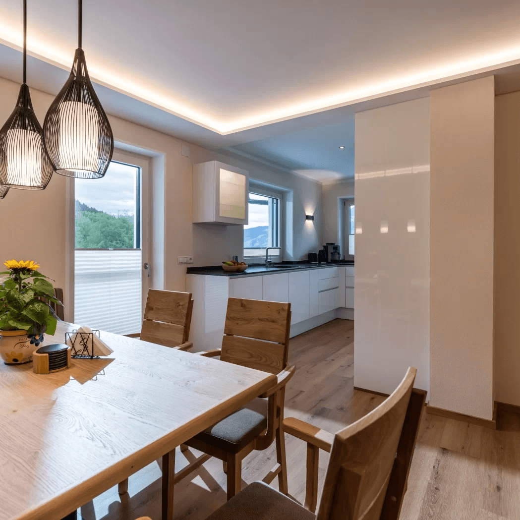 apart-paintingr-ried-zillertal014-a61e5b47_sjuly3